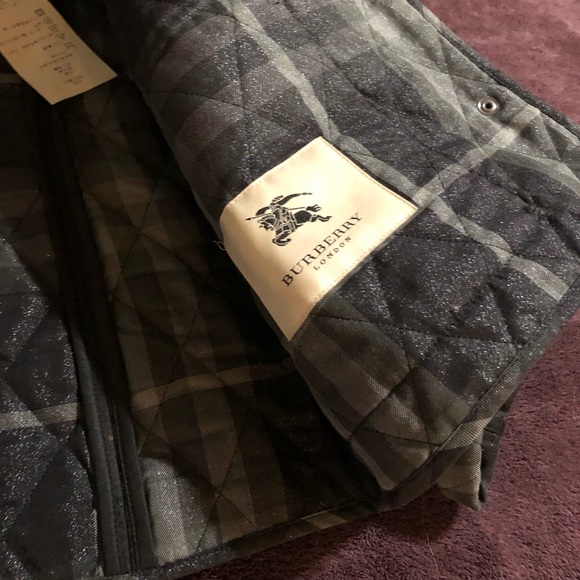 Burberry Jacket - Picture 3 of 4